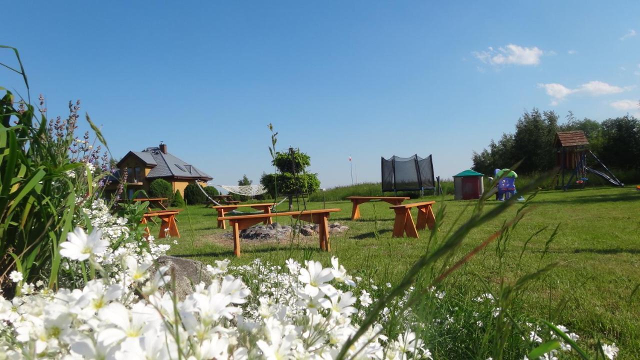 Gaski Na Fali Buitenkant foto